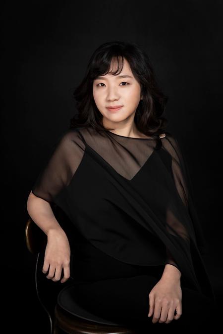 양명진 겸임교수님 교수이미지